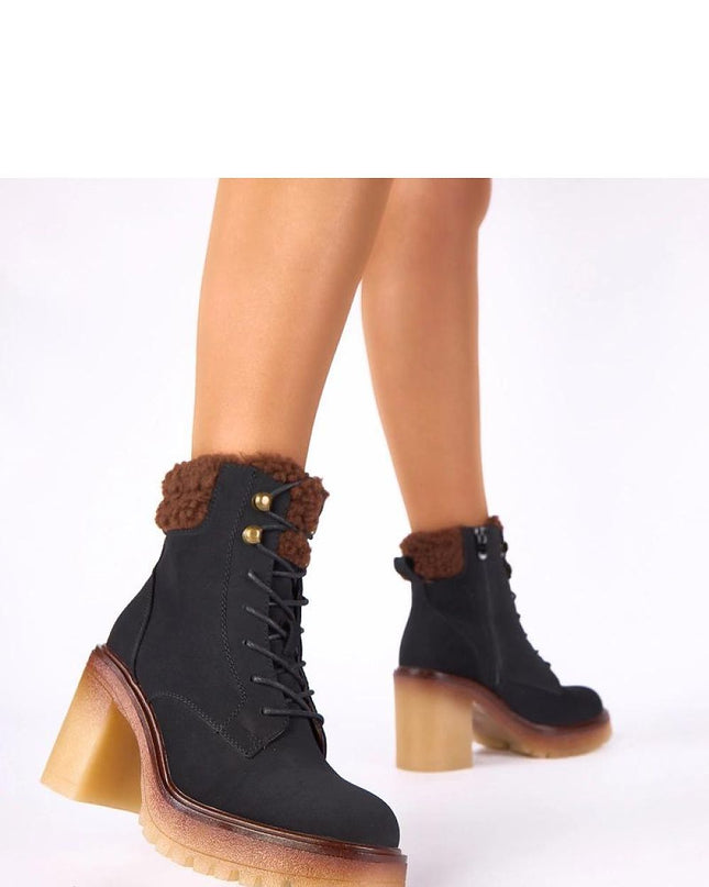  Stiefeletten mit Absatz model 222347 Solea 